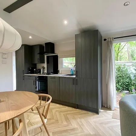 Noya Tinyhouse Veluwe Chalet